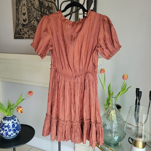 NWOT HEART❤️HEELS Silky Copper Dress with an iridescent shine✨️ - Picture 6 of 10
